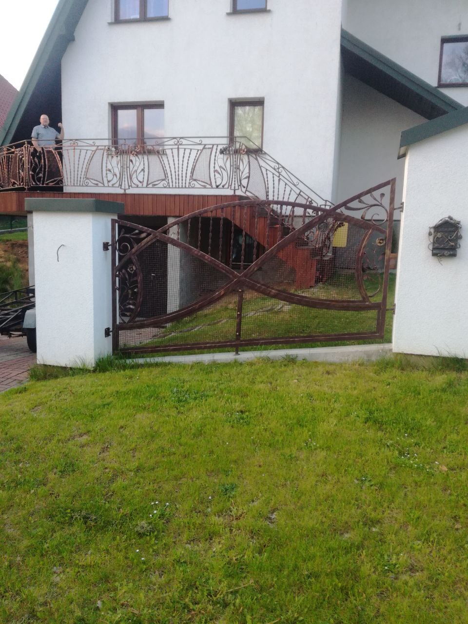 Kowalstwo artystyczne - realizacja naszych wyrobów bramy, balustrady i inne 