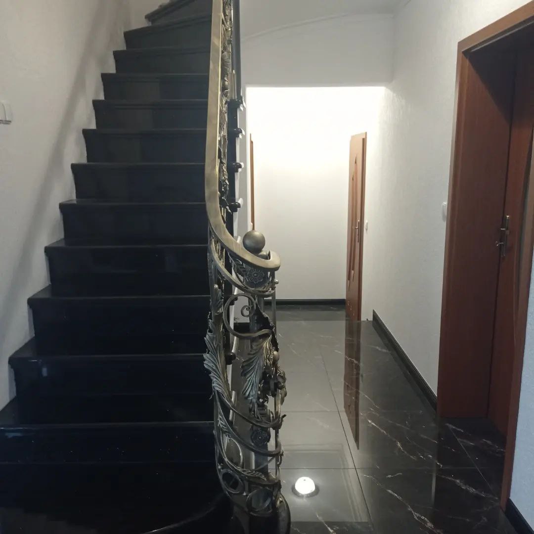 Kowalstwo artystyczne - realizacja naszych wyrobów bramy, balustrady i inne 