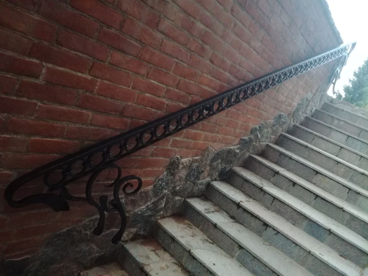 Kowalstwo artystyczne - realizacja naszych wyrobów bramy, balustrady i inne 
