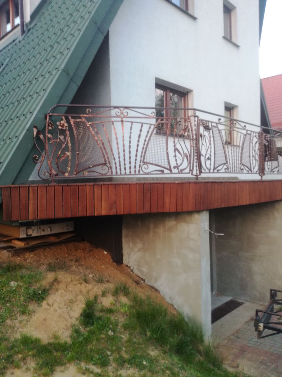 Kowalstwo artystyczne - realizacja naszych wyrobów bramy, balustrady i inne 