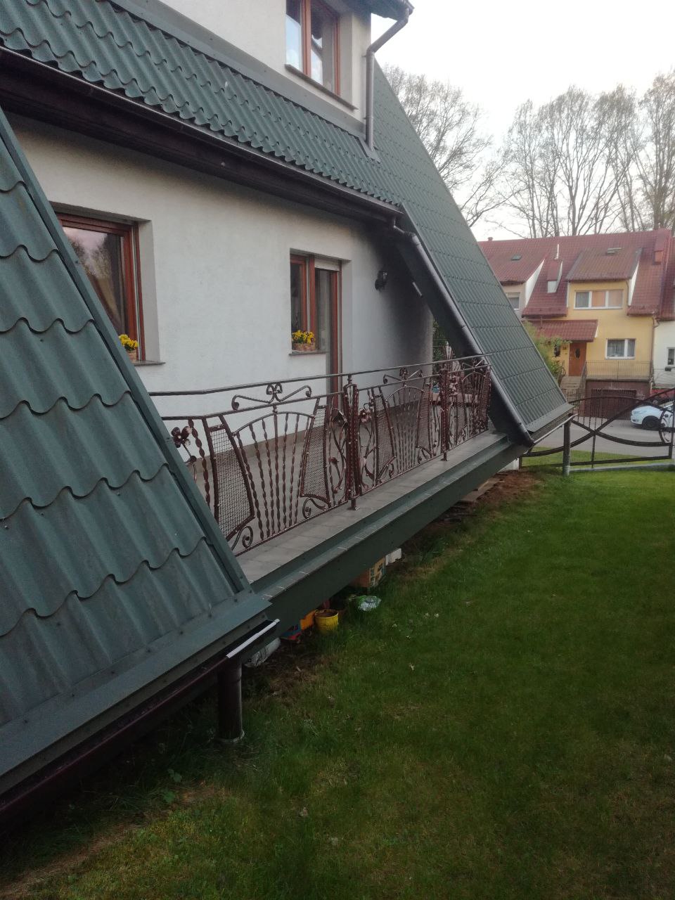Kowalstwo artystyczne - realizacja naszych wyrobów bramy, balustrady i inne 